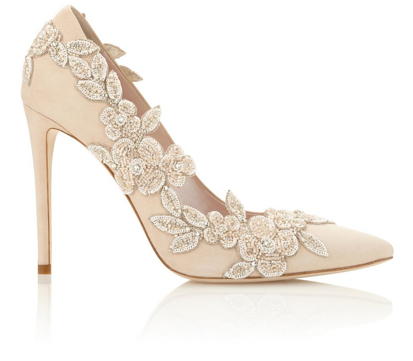 Floral Wedding Shoes Ideas You Never Seen Before 37 – Style Female