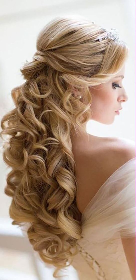 30 Simple Long Hairstyles for Party Look Ideas 1