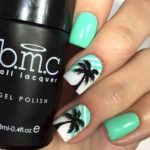 40 Beach Themed Nail Art for Summer Ideas 5