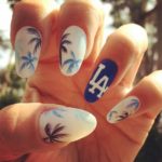40 Beach Themed Nail Art for Summer Ideas 9