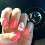 40 Cute Flamingo Themed Nail Art Ideas 11