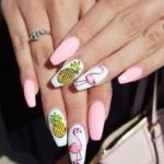 40 Cute Flamingo Themed Nail Art Ideas 2