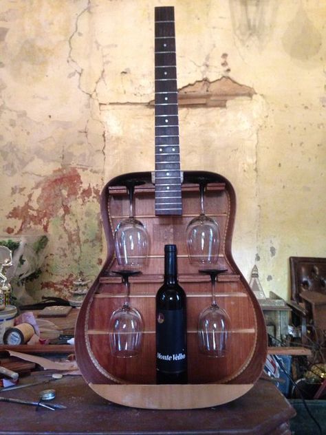 40 DIY Repurpose Old Guitars Ideas 13