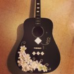 40 DIY Repurpose Old Guitars Ideas 2