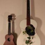 40 DIY Repurpose Old Guitars Ideas 22