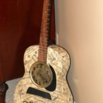 40 DIY Repurpose Old Guitars Ideas 3