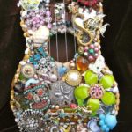 40 DIY Repurpose Old Guitars Ideas 38