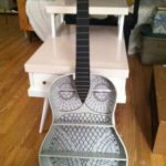 40 DIY Repurpose Old Guitars Ideas 8
