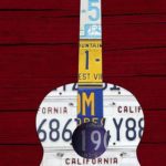 40 DIY Repurpose Old Guitars Ideas 9