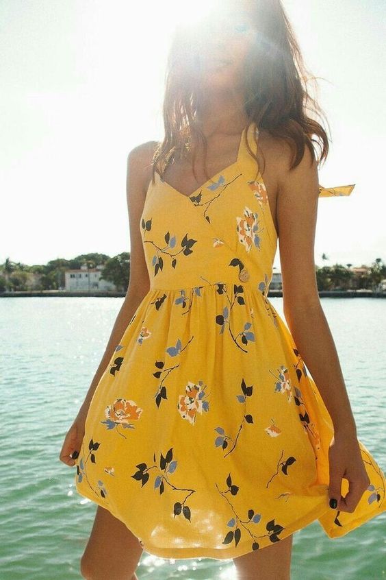 40 Fashionable Floral Print Dresses for Summer Ideas 14