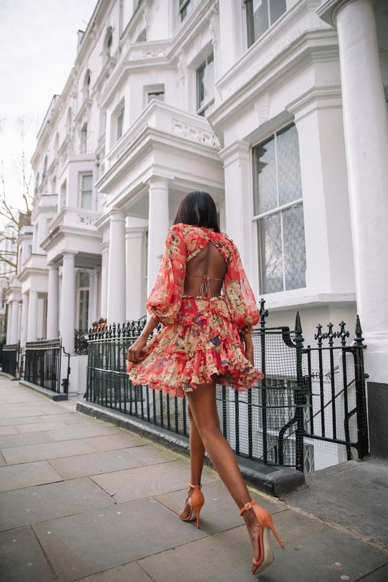 40 Fashionable Floral Print Dresses for Summer Ideas 19