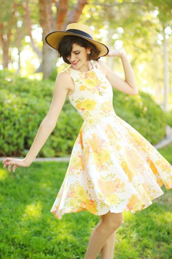 40 Fashionable Floral Print Dresses for Summer Ideas 31