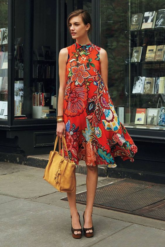 40 Fashionable Floral Print Dresses for Summer Ideas 6