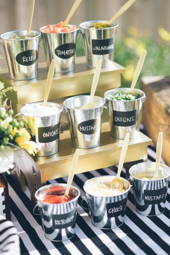 40 Summer Party Decoration Ideas 1