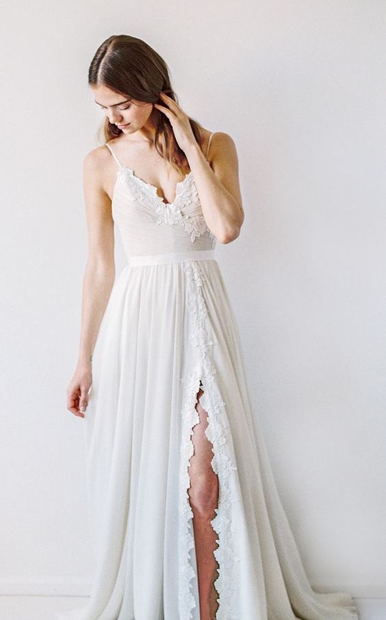 50 Bridal Dresses with Perfect Split Ideas 2
