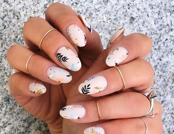 50 Floral Nail Art for Summer and Spring Ideas 11