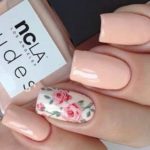50 Floral Nail Art for Summer and Spring Ideas 17