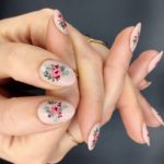 50 Floral Nail Art for Summer and Spring Ideas 26