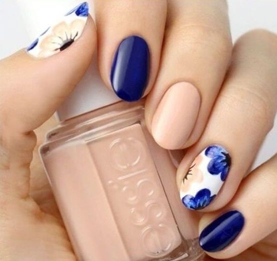 50 Floral Nail Art for Summer and Spring Ideas 37