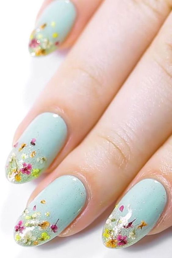 50 Floral Nail Art for Summer and Spring Ideas 43