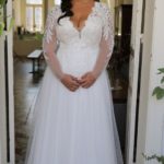 50 V Neck Bridal Dresses for Plus Size Ideas 20