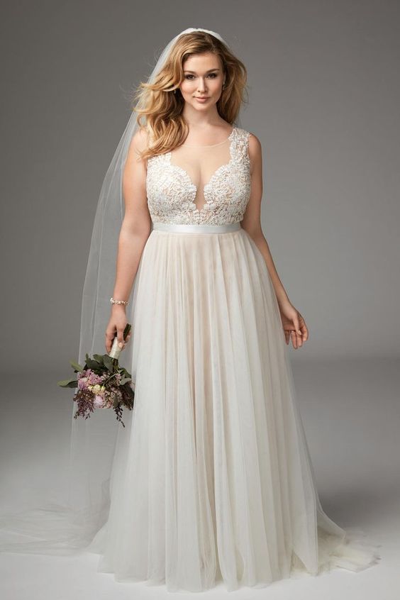 50 V Neck Bridal Dresses for Plus Size Ideas 21
