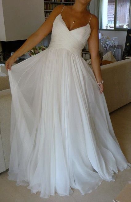 50 V Neck Bridal Dresses for Plus Size Ideas 22