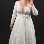 50 V Neck Bridal Dresses for Plus Size Ideas 30