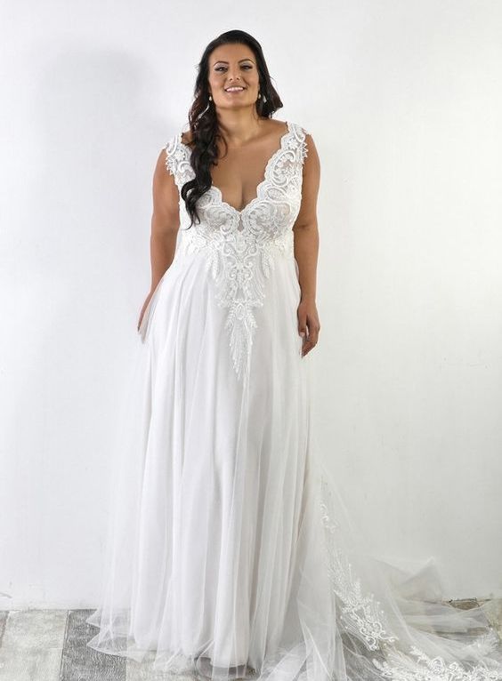 50 V Neck Bridal Dresses for Plus Size Ideas 31