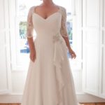 50 V Neck Bridal Dresses for Plus Size Ideas 32
