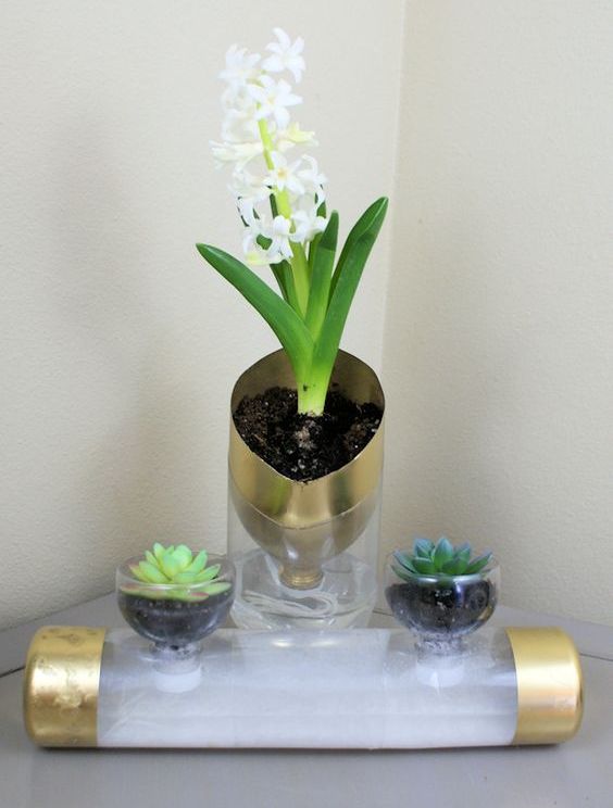 50 Ways to Reuse Plastic Bottles to Cute Planters Ideas 28