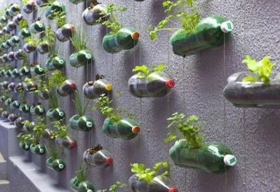 50 Ways to Reuse Plastic Bottles to Cute Planters Ideas 49