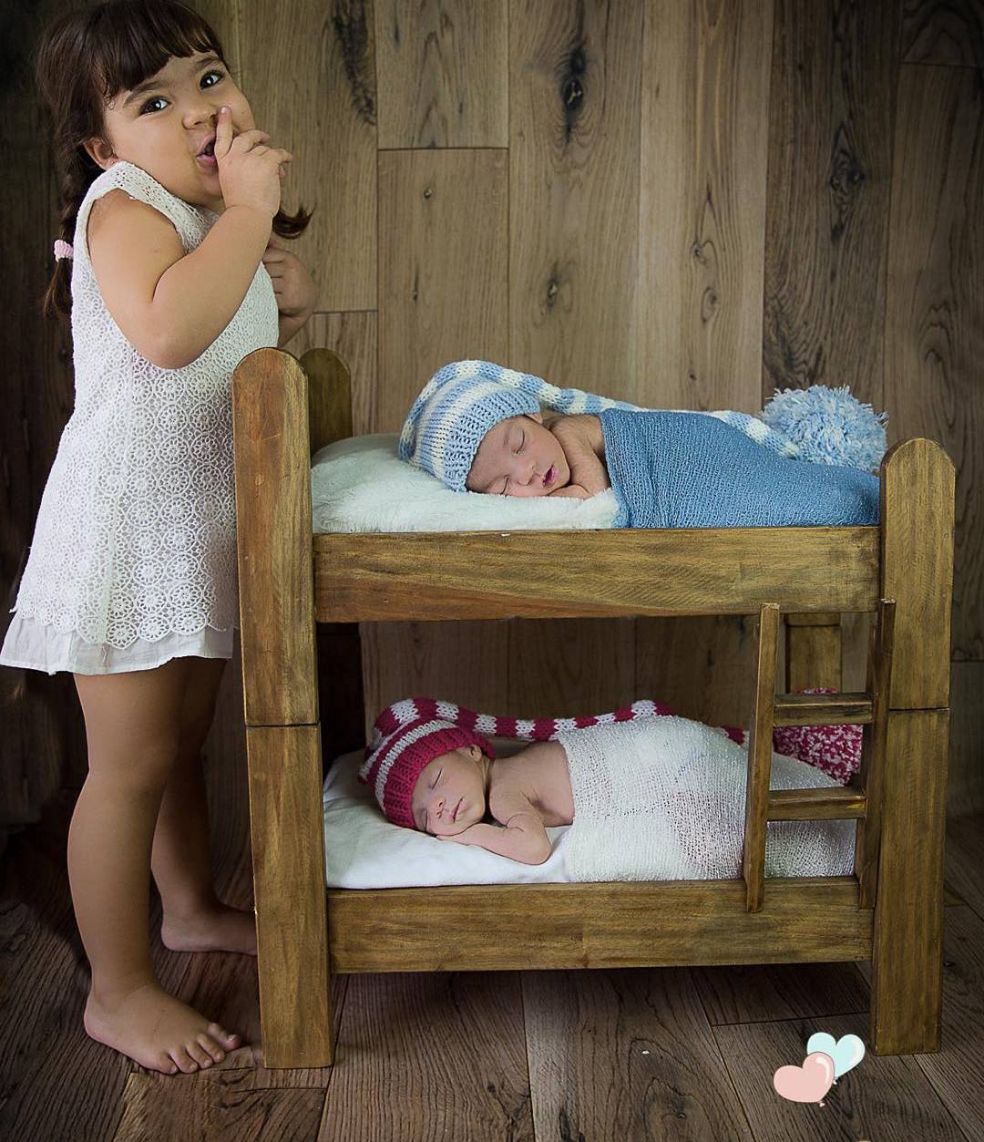 100 Cute Twins New Born Photography You Can Copy 42 1