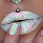 30 Holographic Lips Ideas 10