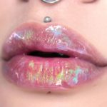 30 Holographic Lips Ideas 13