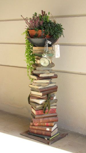 30 How to Reuse Old Book Ideas 14