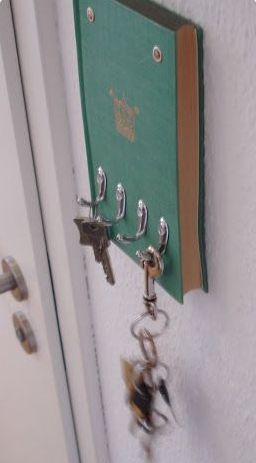 30 How to Reuse Old Book Ideas 27