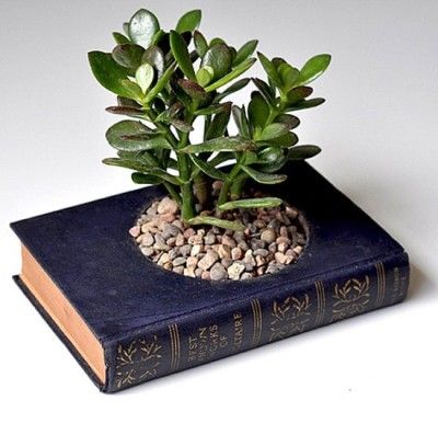 30 How to Reuse Old Book Ideas 7