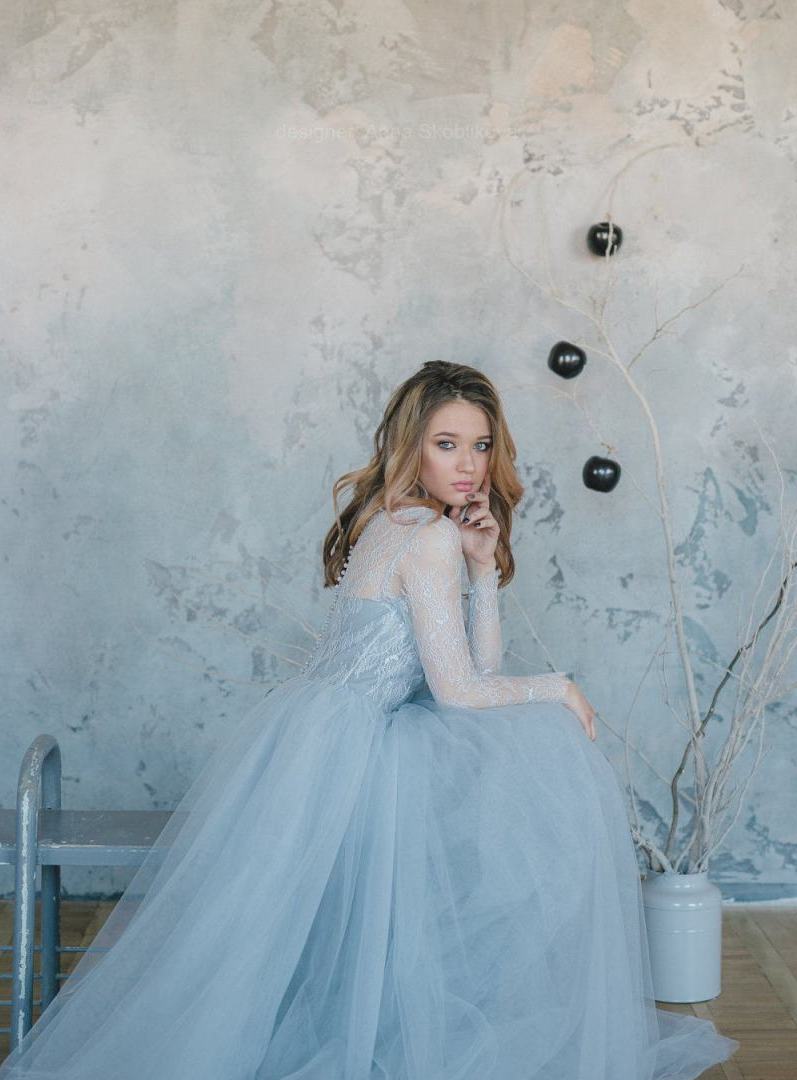 30 Soft Color Look Bridal Dresses Ideas 1