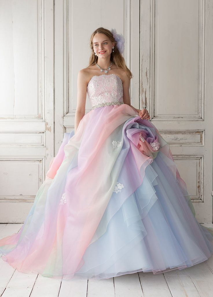 30 Soft Color Look Bridal Dresses Ideas 15
