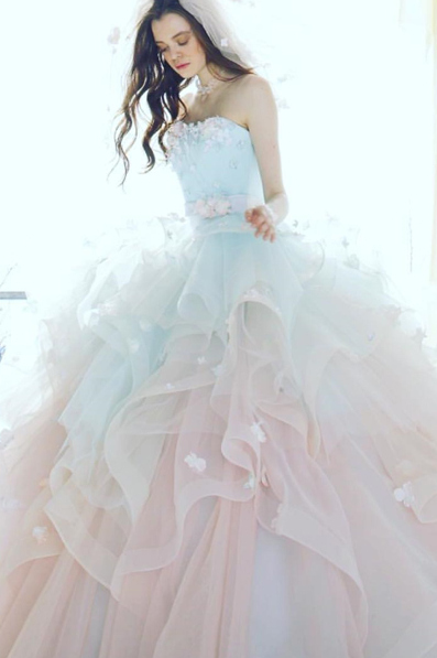 30 Soft Color Look Bridal Dresses Ideas 16