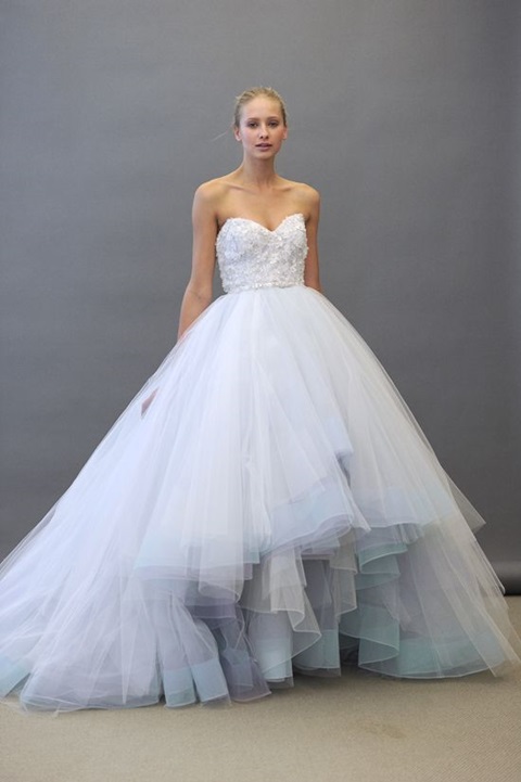 30 Soft Color Look Bridal Dresses Ideas 34