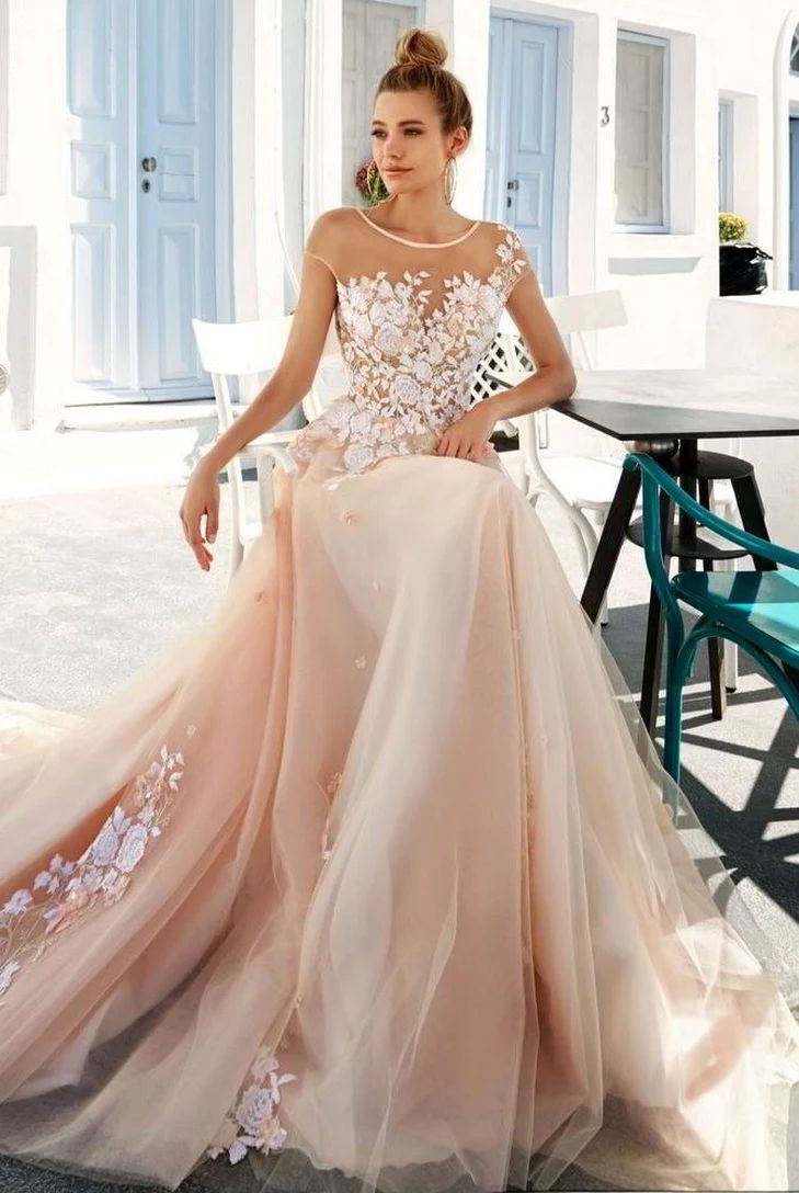 30 Soft Color Look Bridal Dresses Ideas 6