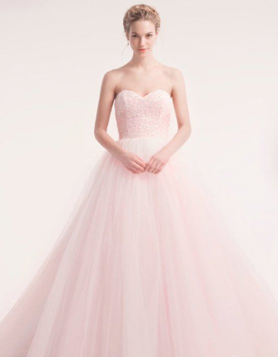 30 Soft Color Look Bridal Dresses Ideas 8