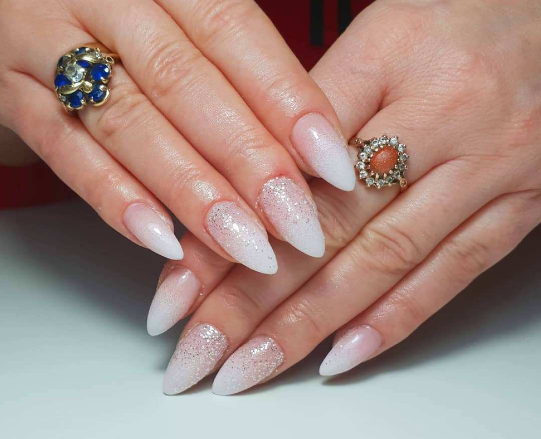 40 Elegant Look Bridal Nail Art Ideas 2