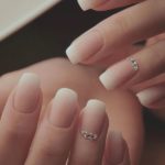 40 Elegant Look Bridal Nail Art Ideas 25