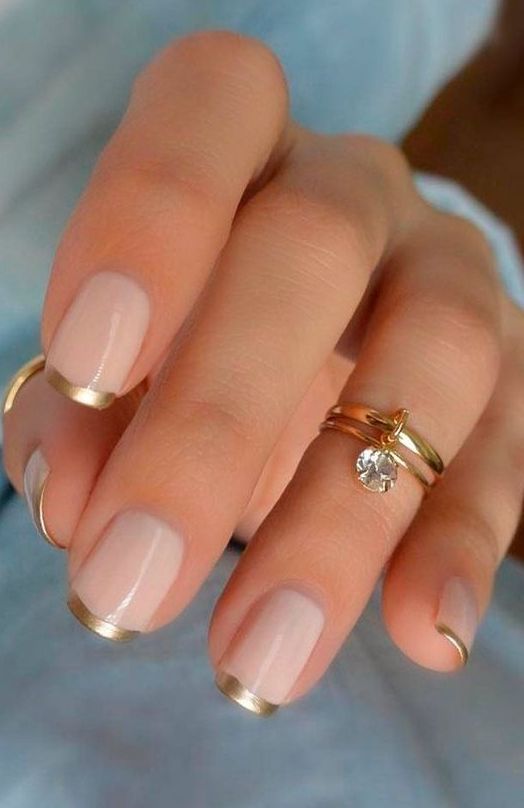 40 Elegant Look Bridal Nail Art Ideas 28