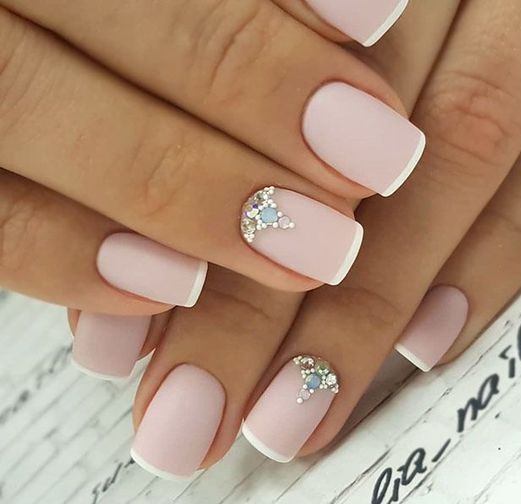 40 Elegant Look Bridal Nail Art Ideas 29