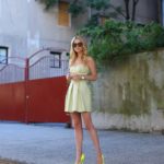 40 How to Wear Neon Shoes Ideas 35
