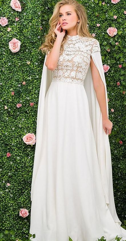 50 Simple Glam Victorian Neck Style Bridal Dresses Ideas 17